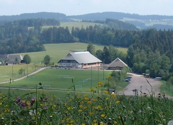 Weißtannenhalle, aus der Ferne Weißtannenhalle, aus der Ferne